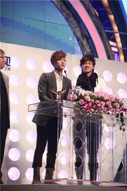 Чан У Хёк выиграл награду «Лучший зарубежный исполнитель» в Китае