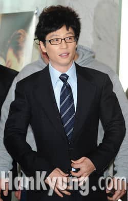 Ю Чжэ Сок подал в суд на KBS, MBC, SBS