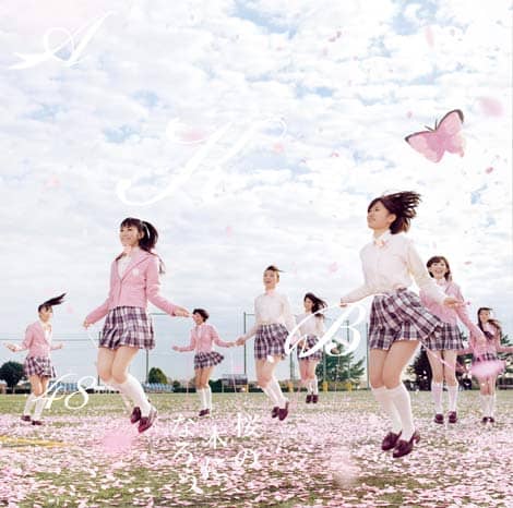 AKB48 выпустили клип для нового сингла “Sakura no Ki ni Narou”!