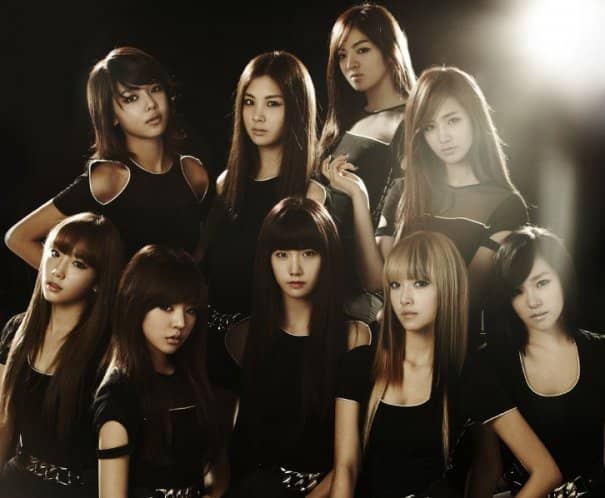 Что получится если соединить все лица участниц Girls' Generation вместе?