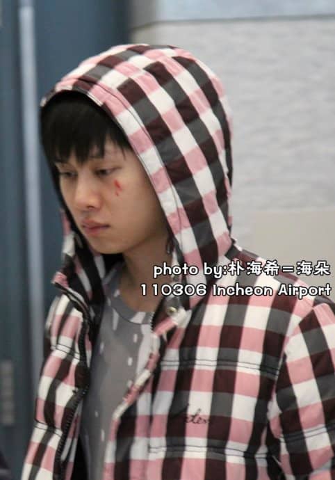 Хичхоль из Super Junior получил травму во время концерта “Super Show 3” в Шанхае
