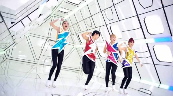 2NE1 представили официальный видеоклип “Can’t Nobody (Английская Версия)”