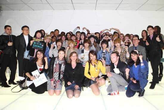Фан-клуб из Франции ‘Korean Connection’ и французские репортеры посетили SHINee в SM Entertainment