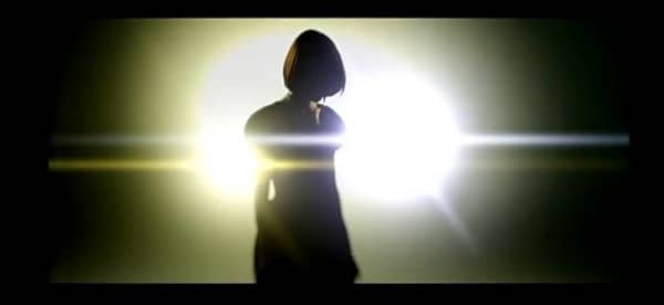 Посмотрите фильмо-версию клипа Телмы Аоямы на песню “WITHOUT U”!