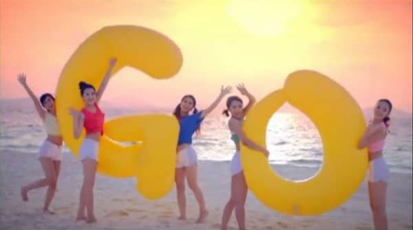 Появилась танцевальная версия клипа “Go Go Summer!”KARA + видео из-за кулис съемок