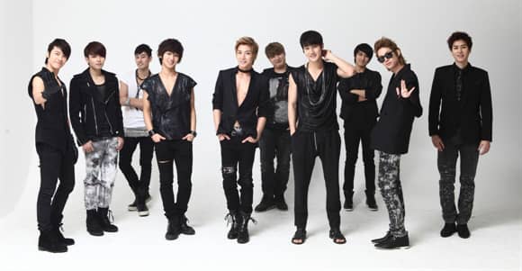 Песня Super Junior "BONAMANA" 60 недель держится #1 в тайваньском чарте!