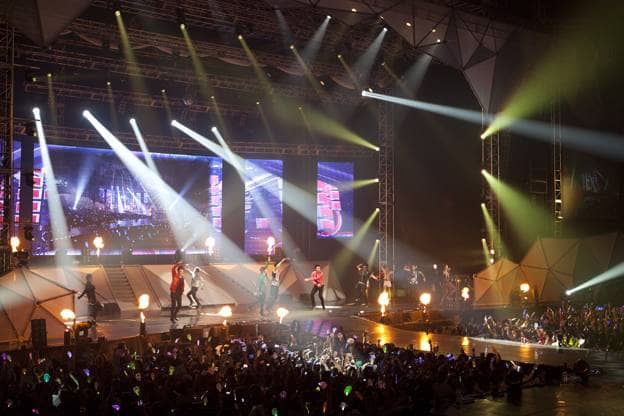 2PM успешно провели первый концерт в рамках тура ‘Hands Up Asia Tour’!