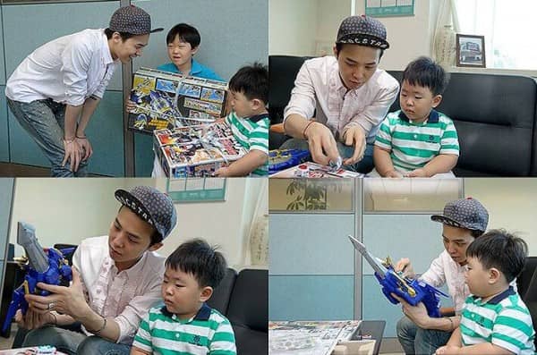 Квон Чжи Ён (G-Dragon) помогает маленькому Квон Чжи Ёну
