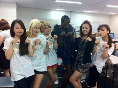 Wonder Girls заручились поддержкой хореографа Бейонсе, поставившего танец для“Single Ladies”