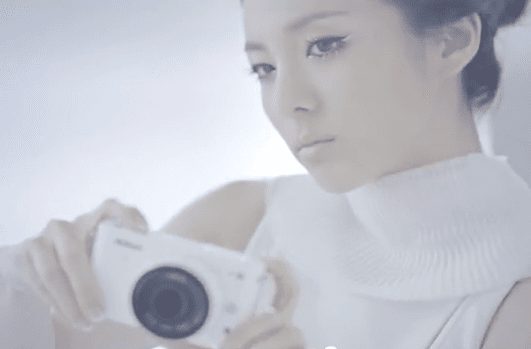 Nikon выпустили два рекламных ролика с Сандарой Пак из 2NE1