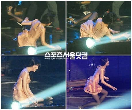 IU упала на сцене "2011 Melon Music Awards"