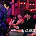 Знаменитости посетили Церемонию награждения "32 Blue Dragon Film Awards"