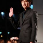 Фото с красной дорожки Церемонии Награждения в области драм "2011 SBS Drama Awards"