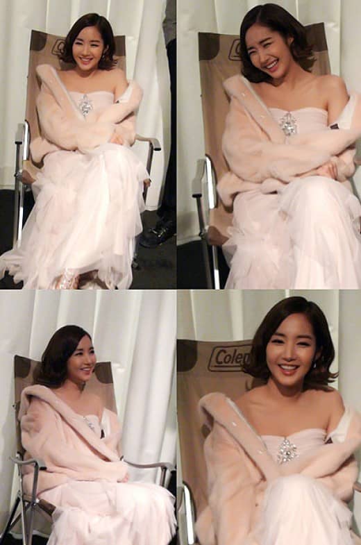 Пак Мин Ён удивила поклонников, надев розовое вечернее платья