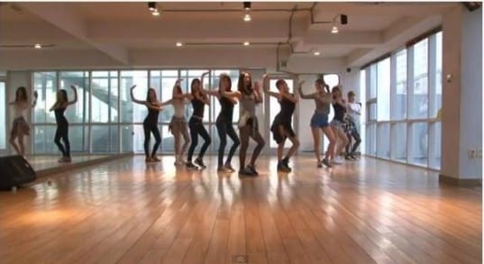 Nine Muses представили видео с практики танца “Dolls”