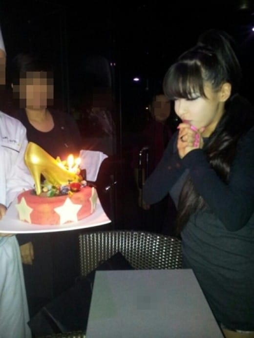 Пак Бом из 2NE1 празднует свой день рождения