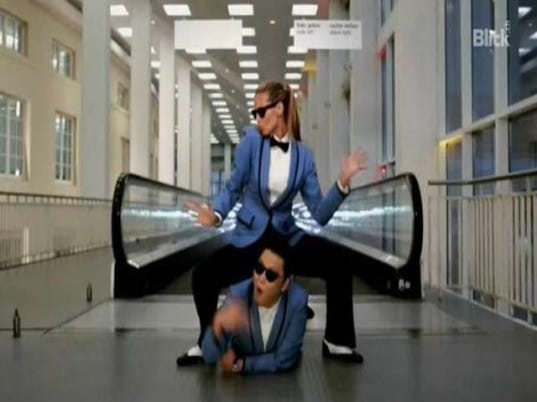 MTV-EMA-Heidi-Klum-tanzt-Gangnam-Style-