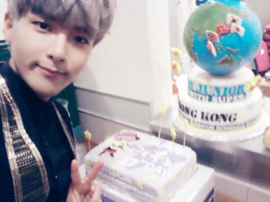 Рёук из Super Junior празднует свой день рождения с Эльфами!