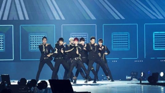 110,000 фанатов посетили концерт Super Junior в Токио Доум