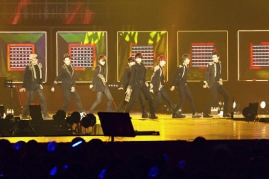110,000 фанатов посетили концерт Super Junior в Токио Доум