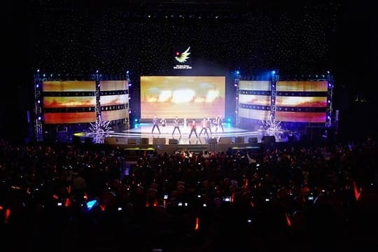 JYJ объединили 3400 фанатов во Вьетнаме