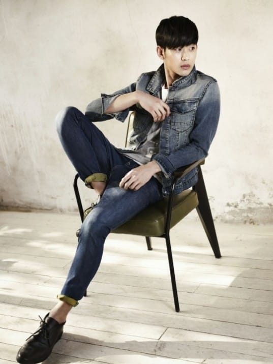 Ким Су Хён порадовал поклонниц своей фотосессией для Calvin Klein Jeans