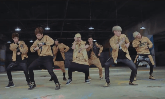 GOT7 выпустили полную версию клипа на песню Around the World