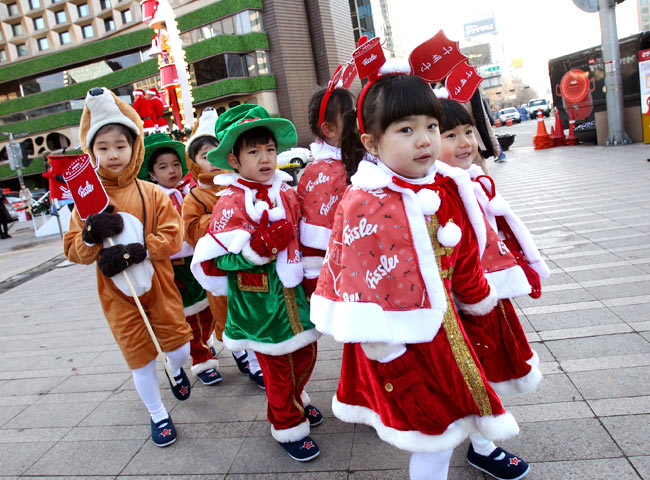 South_Korea_Christmas__systems@deccanmail154
