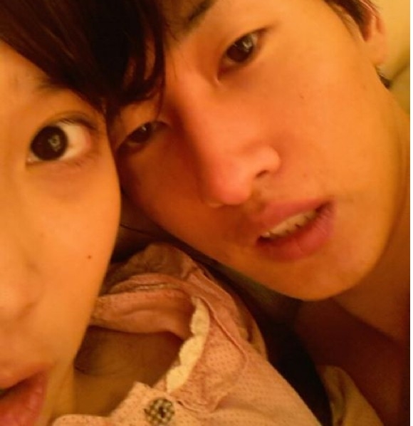 herself-with-a-shirtless-eunhyuk-of-super-junior-k-pop-solo-singer-iu-apolo...
