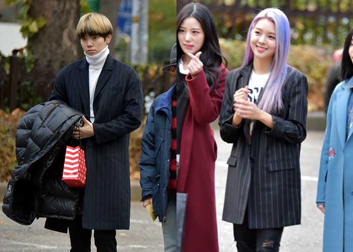 music-bank-kpop-couple-look-outfit-bap-berry-good