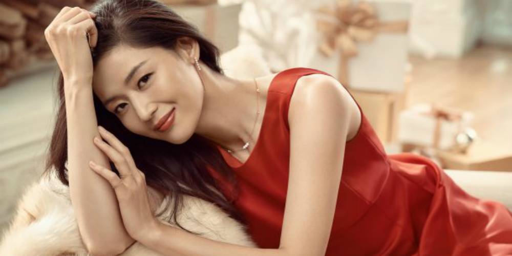 Актриса Чон Джи Хён была выбрана в качестве рекламной модели для новой колл...