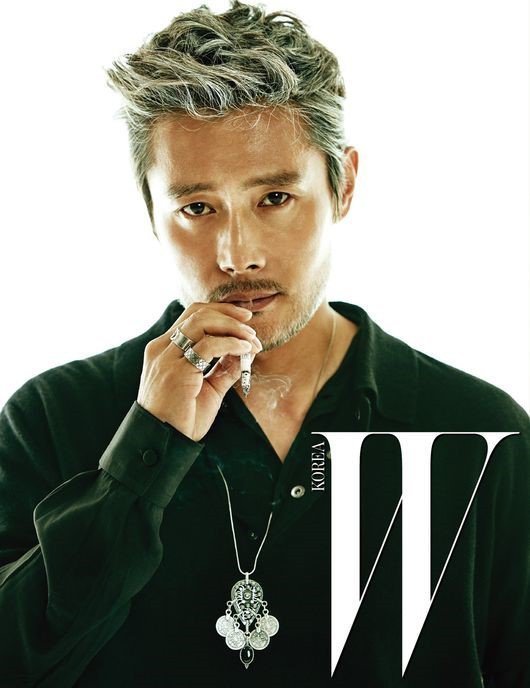 Ли Бён Хон на страницах журнала "W"