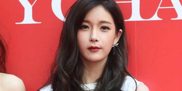 Бывшая участница Rainbow Хёнён будет продвигаться как актриса