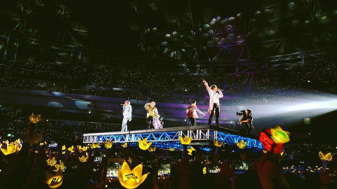 Поклонники не поверили своим глазам, когда увидели участников BTS на концерте BIGBANG