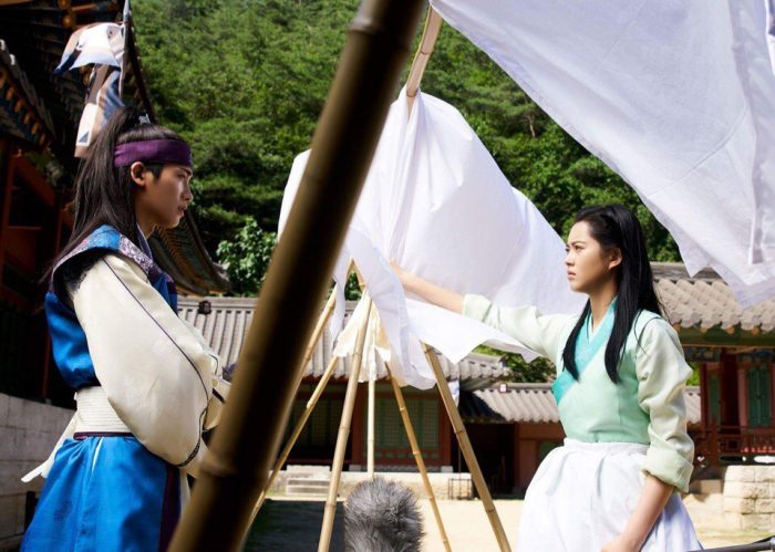 Встречайте новые кадры с принцессой Сук Мён и другими обитателями "Хварана"