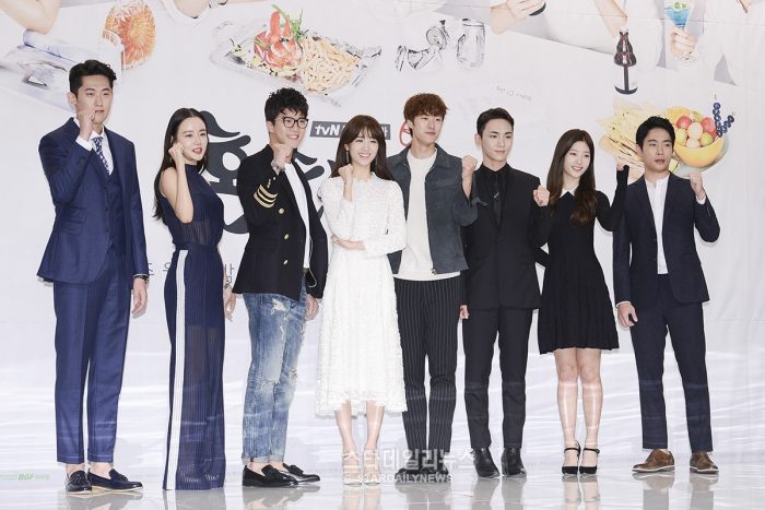 Канал tvN планирует второй сезон дорамы "Пьющие в одиночестве"?