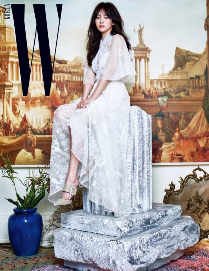 Сон Хе Кё и Ю А Ин украсили обложку журнала "W"