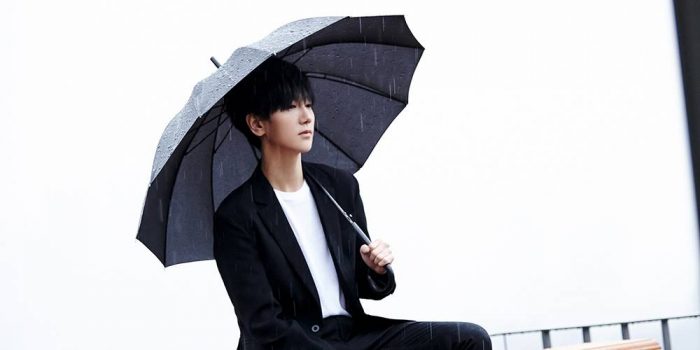 Первое выступление Йесона с "Paper Umbrella" на сцене музыкального шоу "M! Countdown"