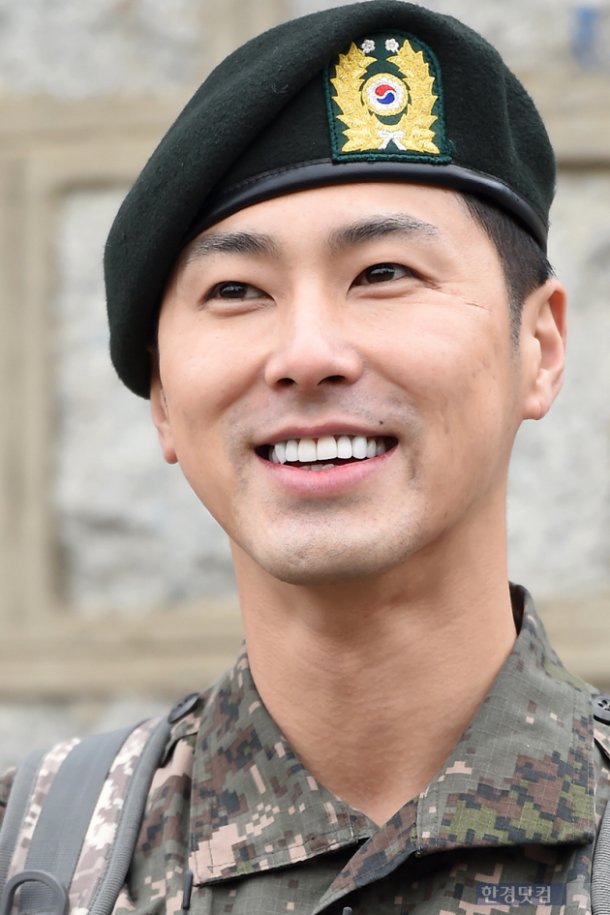 Юнхо из TVXQ официально завершил военную службу