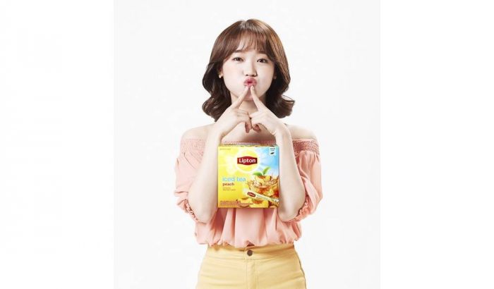 Освежающая Чхве Юджон для рекламы чая «Lipton»