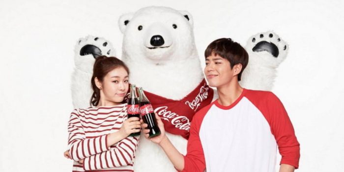 Пак Бо Гом и Ким Юна в новой фотосесси для Coca-Cola Korea