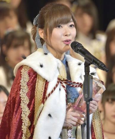 Сенсации на выборах AKB48: Сашихара Рино выигрывает 3-й раз подряд, Ватанабэ Маю покидает группу, а Сутоу Ририка выходит замуж!