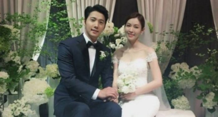 Ким Со Ён и Ли Сан У связали себя узами брака на частной церемонии
