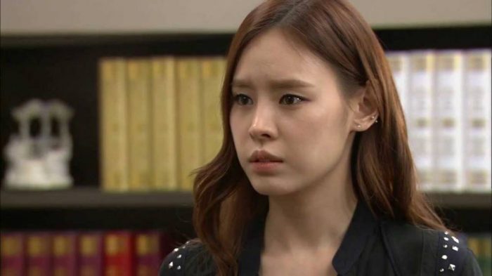 Актриса Гу Джэ И поймана полицией за езду в нетрезвом виде