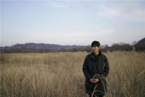 Будет выпущена фото-книга с Ли Мин Хо со съёмок в документальном фильме "DMZ, the Wild"