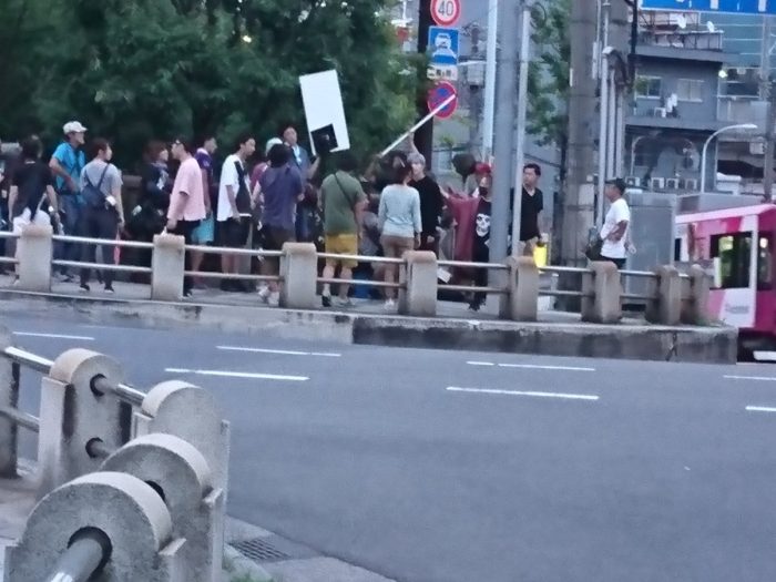 Тэмин (SHINee) был замечен на улицах Токио во время загадочных съемок