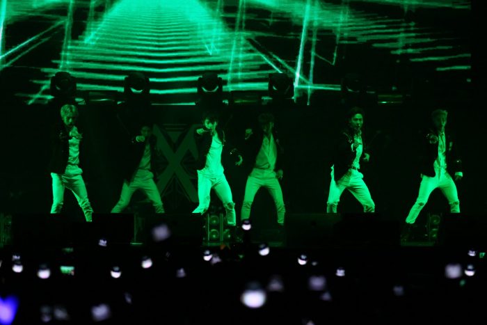 MONSTA X "рвут толпу" на концерте в Гонконге