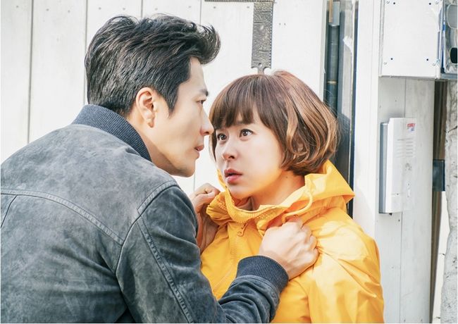 Чхве Кан Хи и Квон Сан У вернутся во втором сезоне дорамы "Королева детектива"