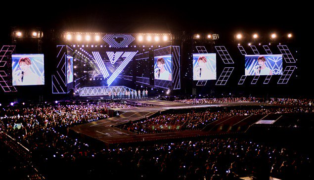 Seventeen начали мировой тур с успешных концертов в Сеуле!