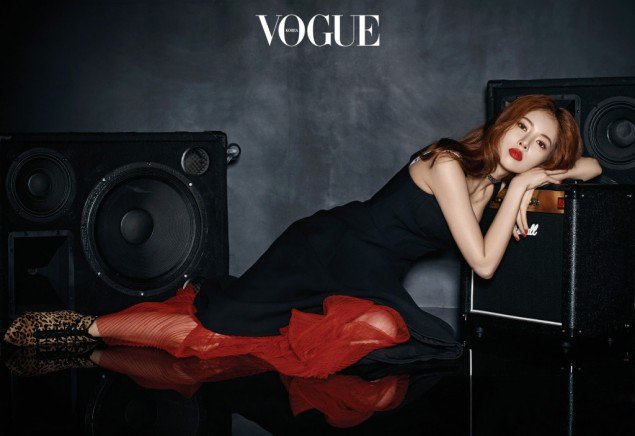 ХёнА продемонстрировала свою красоту в фотосессии для журнала "Vogue"